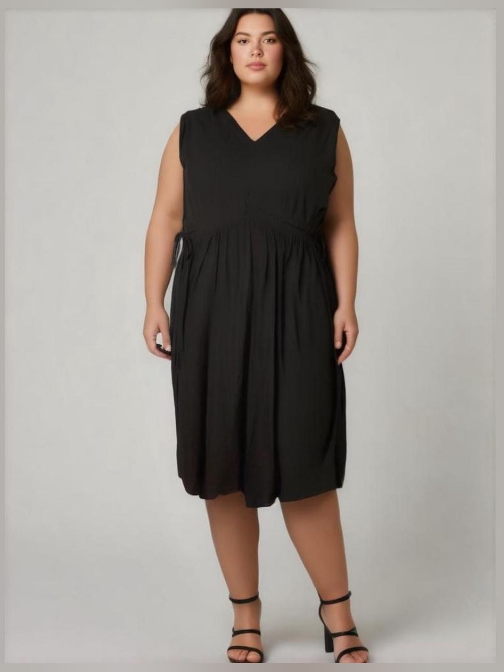Tahari Black Sleeveless V-Neck Midi Dress with Adjustable Waist women’s size 3X